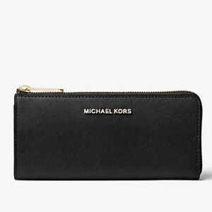 MICHAEL KORS Jet Set Travel Large Saffiano Leather Quarter-Zip Wallet